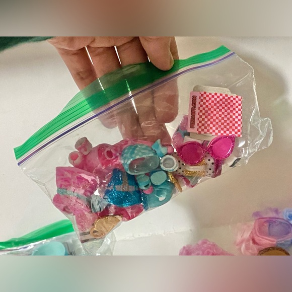 LOL Surprise Bigger Surprise Eye Spy Series Set Complete - Picture 7 of 9